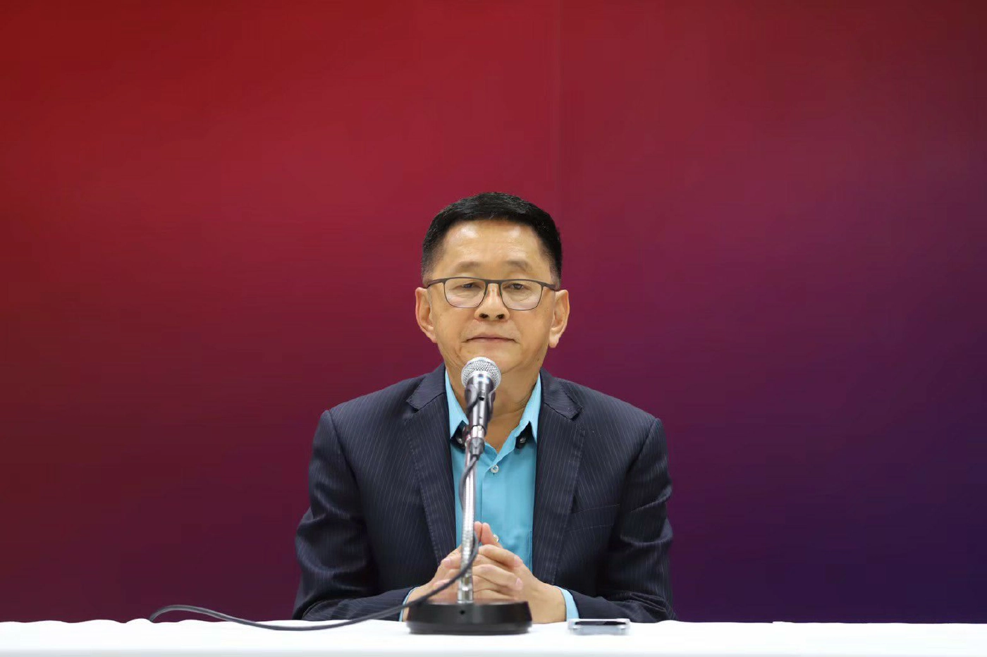 จับตา! ศึก “ใน-นอก” สภาฯ รุมสกรัมรัฐบาล