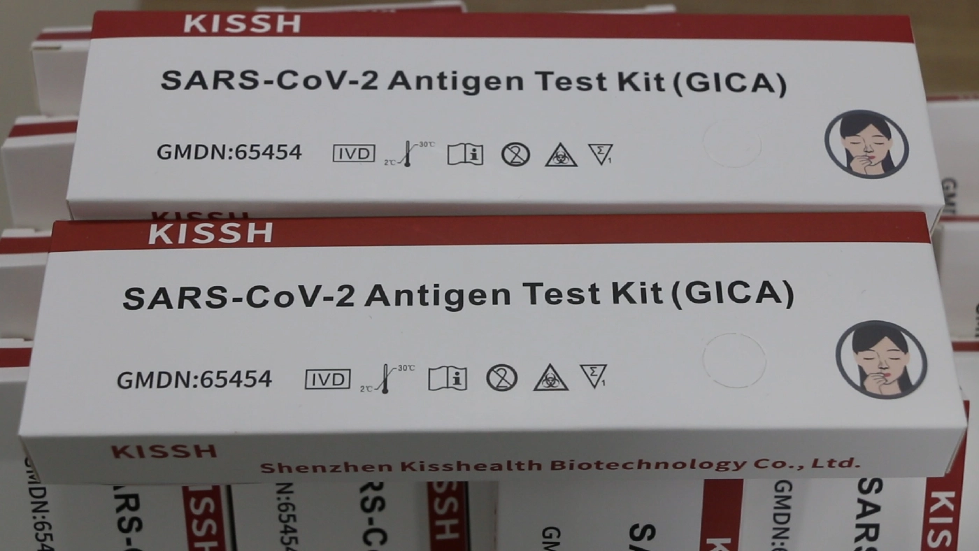 ชาวขอนแก่นซื้อชุดตรวจโควิดพกพาเกลี้ยงร้านขายยา