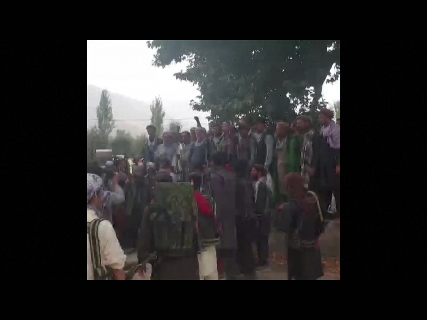 กลุ่มต่อต้านตาลีบันยึดพื้นที่ 3 เขต อยู่ไม่ไกลจากเมืองหลวงคาบูล