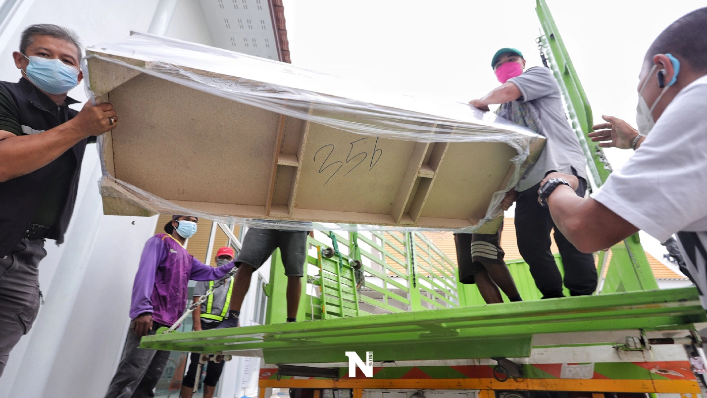 มอบโลงศพให้กับผู้ยากไร้ "โควิด-19" จำนวน 300 ใบ ให้กับวัดชินวรารามวรวิหาร