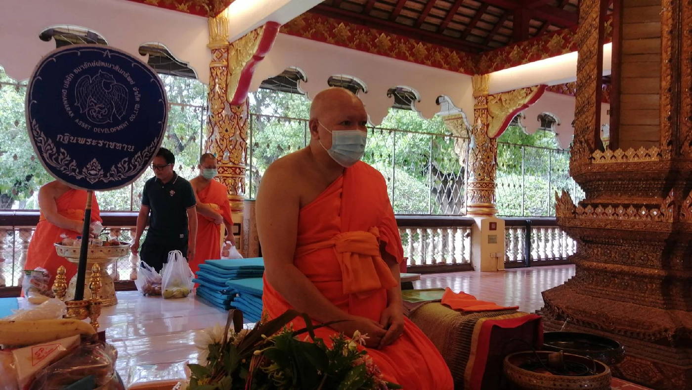 สึกแล้ว! แก๊งค์ปาร์ตี้หมูกระทะ-ซดเบียร์