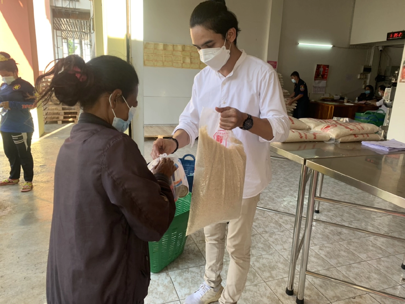 ตรังจัดทิ้งกระจาดเก็บวิญญาณแบบนิวนอมอล