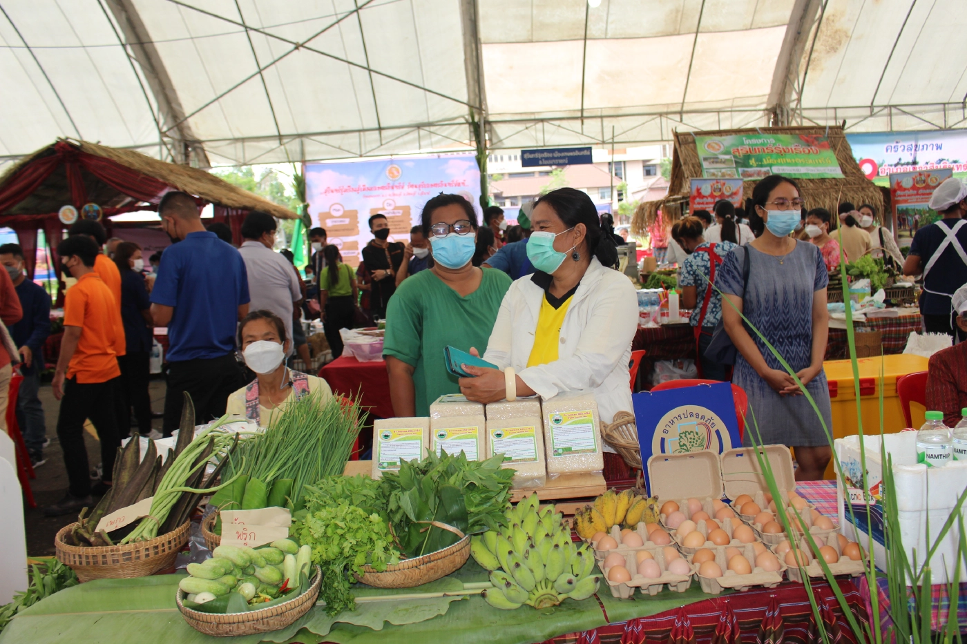 ผู้ว่าฯชวนเที่ยวงาน ครัวสุขภาพจังหวัดสุรินทร์ พาณิชย์ก้าวไกล สู้ภัยโควิด