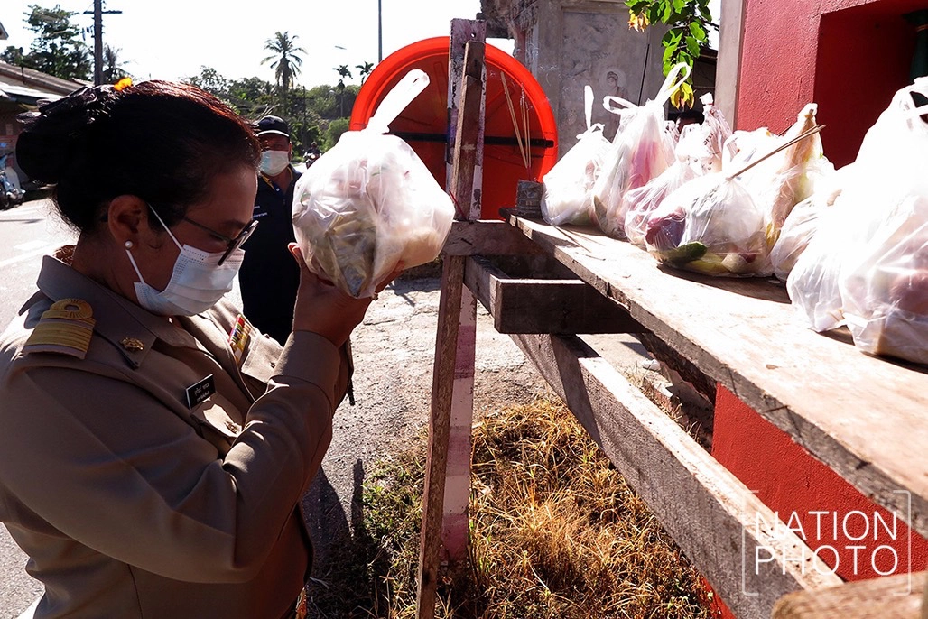 "สารทเดือนสิบสงขลา" ไม่มีชิงเปรตบรรพบุรุษรับส่วนบุญทิพย์ยุคโควิด-19