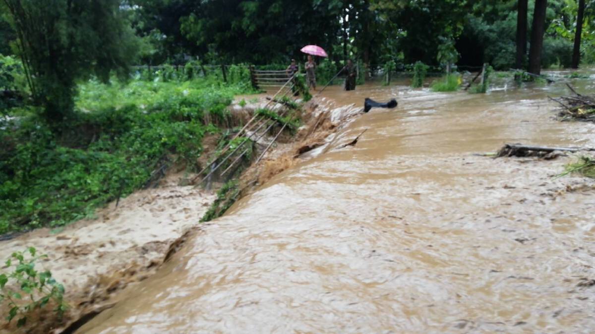 ฝนกระหน่ำ-น้ำป่าหลากท่วม"เถิน-สบปราบ"
