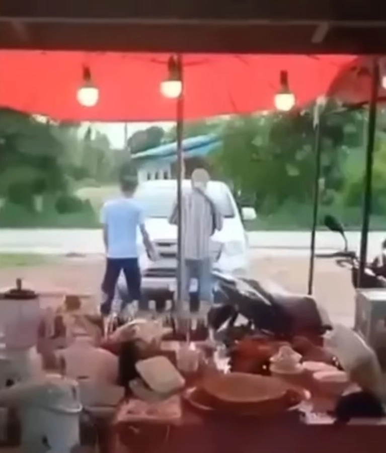 สั่งย้ายด่วน "พ.ต.ท." กร่างต่อยชาวบ้าน พร้อมชักปืนสงครามข่มขู่