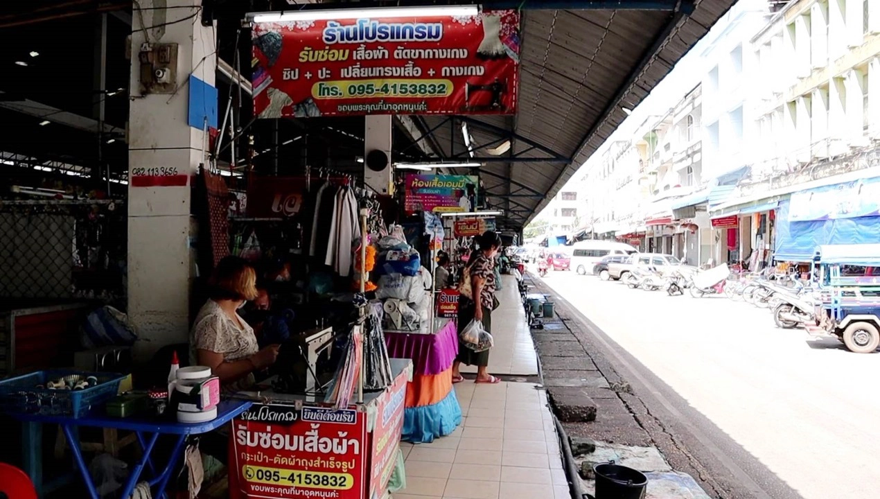 รวบหนุ่มใหญ่ อ้างเป็นทหารยศนายพล ขับรถย้อนศร