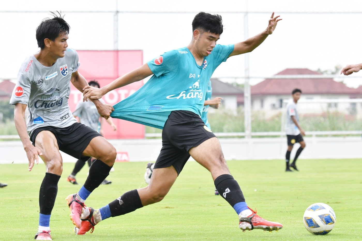 ช้างศึก U23 ลงอุ่นเครื่องกันเองรอบสอง "โค้ชก้าง"พอใจเด็กพัฒนาต่อเนื่อง