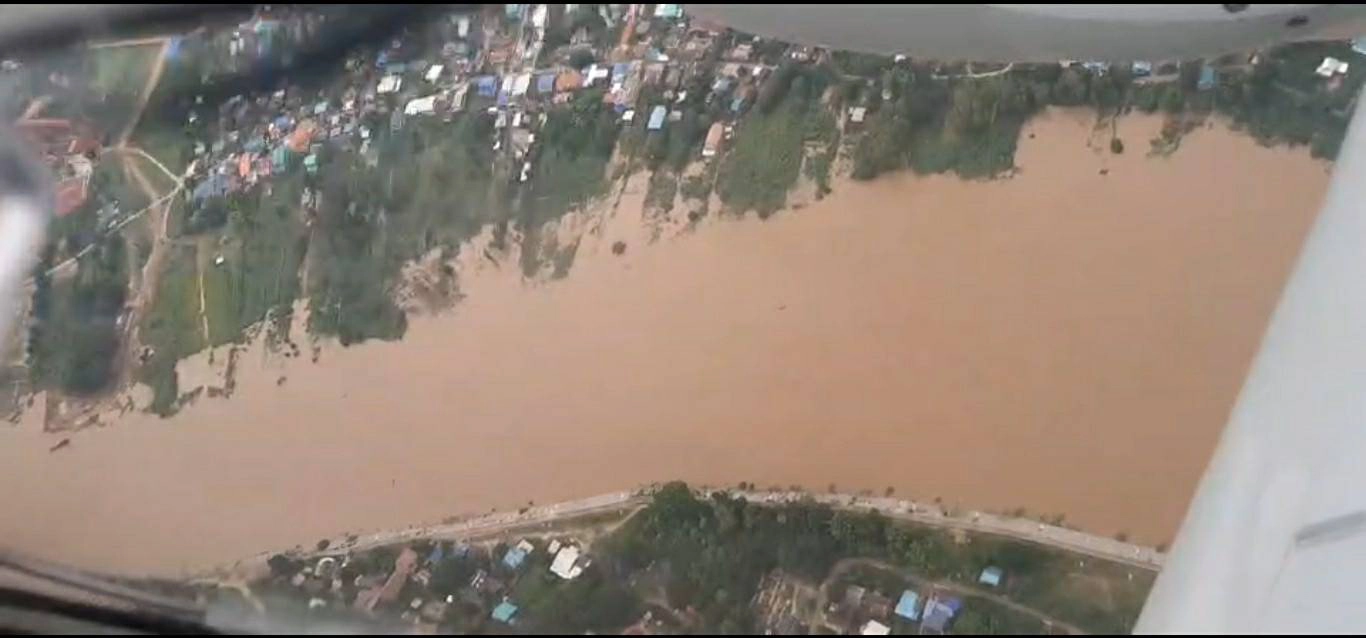 ทอ.ส่งเครื่องบิน DA-42 ติดตามสถานการณ์น้ำในพื้นที่นครสวรรค์-ชัยนาท