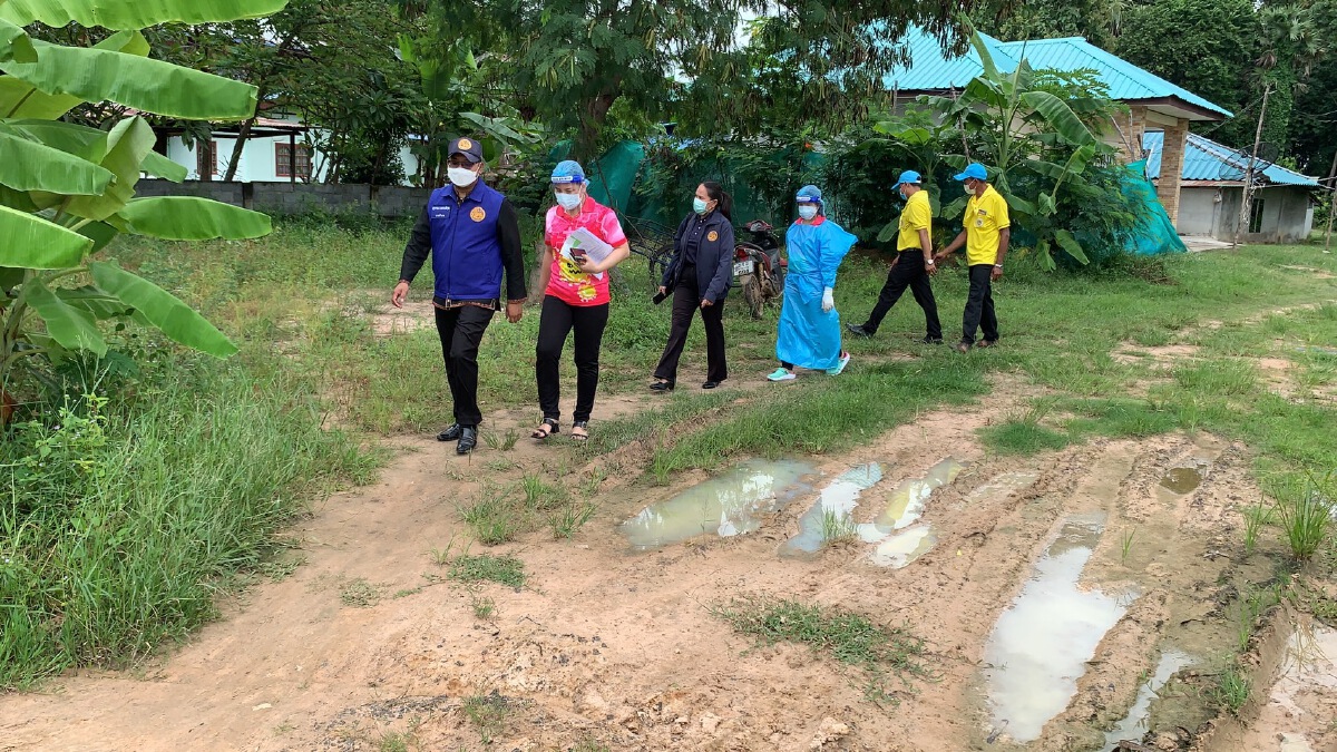 ศรีสะเกษ ฉีดวัคซีนวันนี้ถึงบ้านเรือน พร้อมแจกต้นพริกไปปลูกฟรี