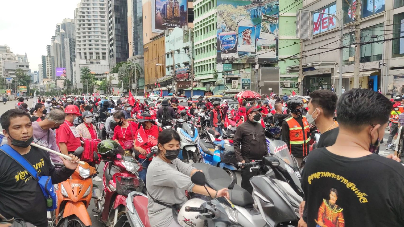 เริ่มแล้ว "คาร์ม็อบ 19 กันยา ขับรถยนต์ชนรถถัง" มวลชนเข้าพื้นที่แน่น