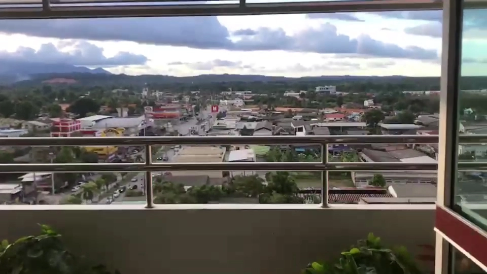 สลด!! ผู้ป่วยชายเครียด กระโดดตึก 10 ชั้น รพ.ยะลาเสียชีวิต