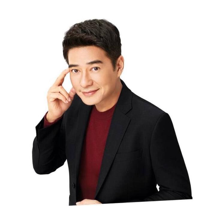 “ก้อง สหรัถ”บริจาคเครื่องผลิตออกซิเจน 30 เครื่องให้กรมการแพทย์