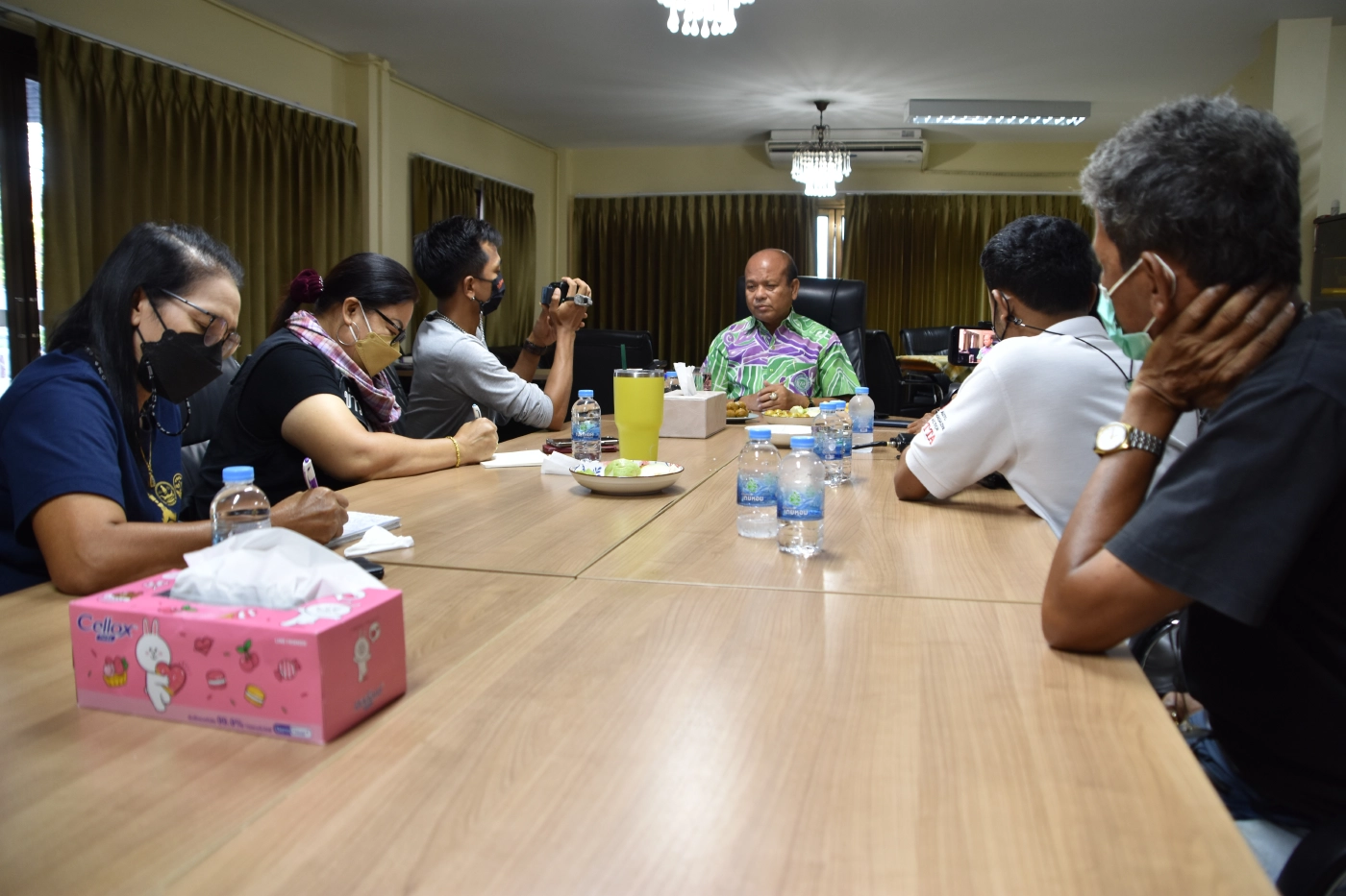 นายก อบจ.พัทลุง จี้ผู้ว่าฯ พิจารณาตัวเองปล่อยให้ขโมยรังนก