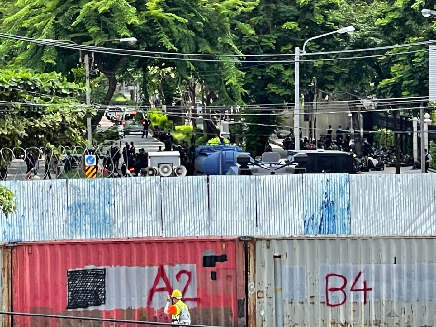 กลุ่มรีเดมประกาศยุติการชุมนุมหลังเคลื่อนพลถึงบริเวณประตูน้ำ