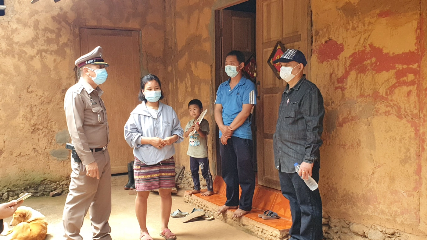 พี่ชายน้องจีน่าบอกพ่อแม่มีคนมาอุ้มน้องไป