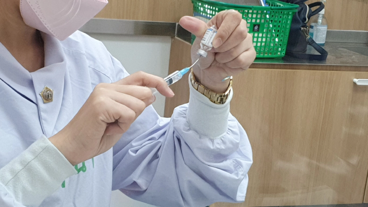 รพ.ลานนาฉีดซิโนฟาร์มให้พระสงฆ์1,500รูป