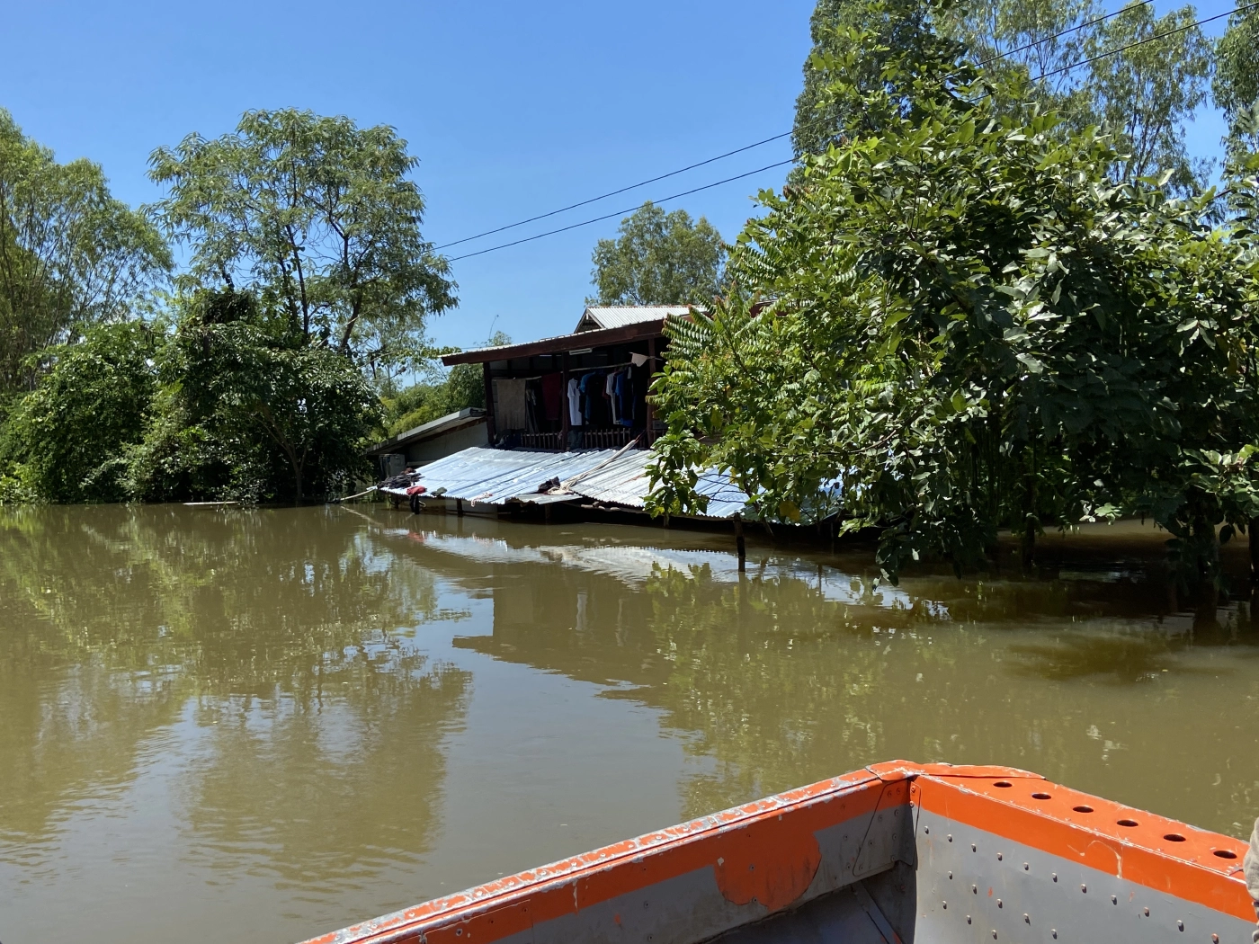 น้ำชัยภูมิทะลักเข้าแวงน้อยขอนแก่นท่วมไร่นาบ้านเรือน 5 พันไร่