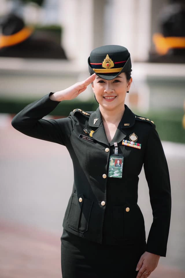 “ผู้พันเจี๊ยบ-พ.อ.หญิง นุสรา วรภัทราทร”  