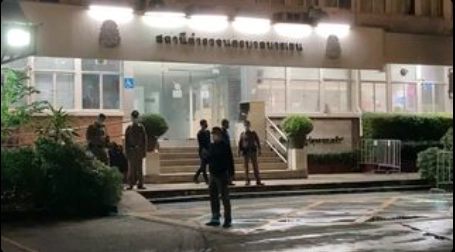 ไม่มีกลัว! ม็อบทะลุฟ้าลุยไล่ "บิ๊กตู่" นัดชุมนุมต่อพรุ่งนี้ที่แยกนางเลิ้ง