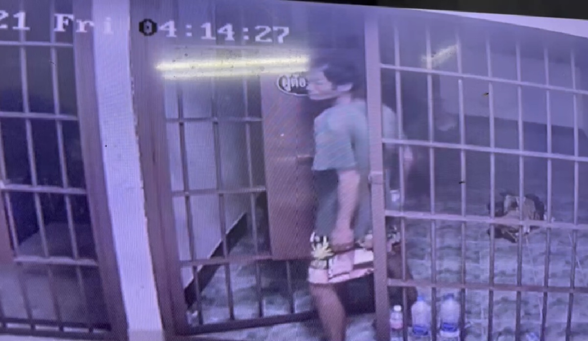 จับได้แล้ว คนร้ายสะเดาะกุญแจห้องขังหลบหนีจากโรงพักมะขาม