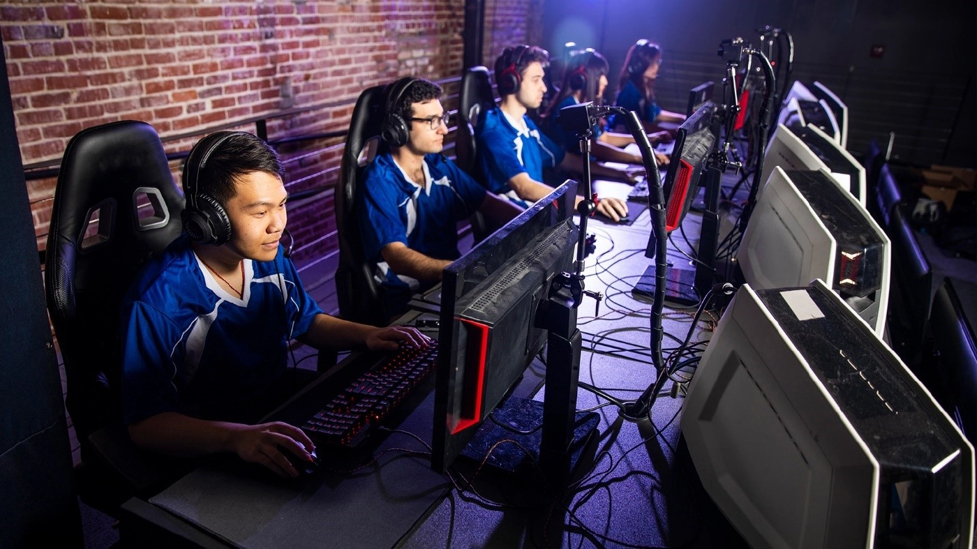 ทีมอีสปอร์ตมืออาชีพที่ทำรายได้ให้มหาศาล