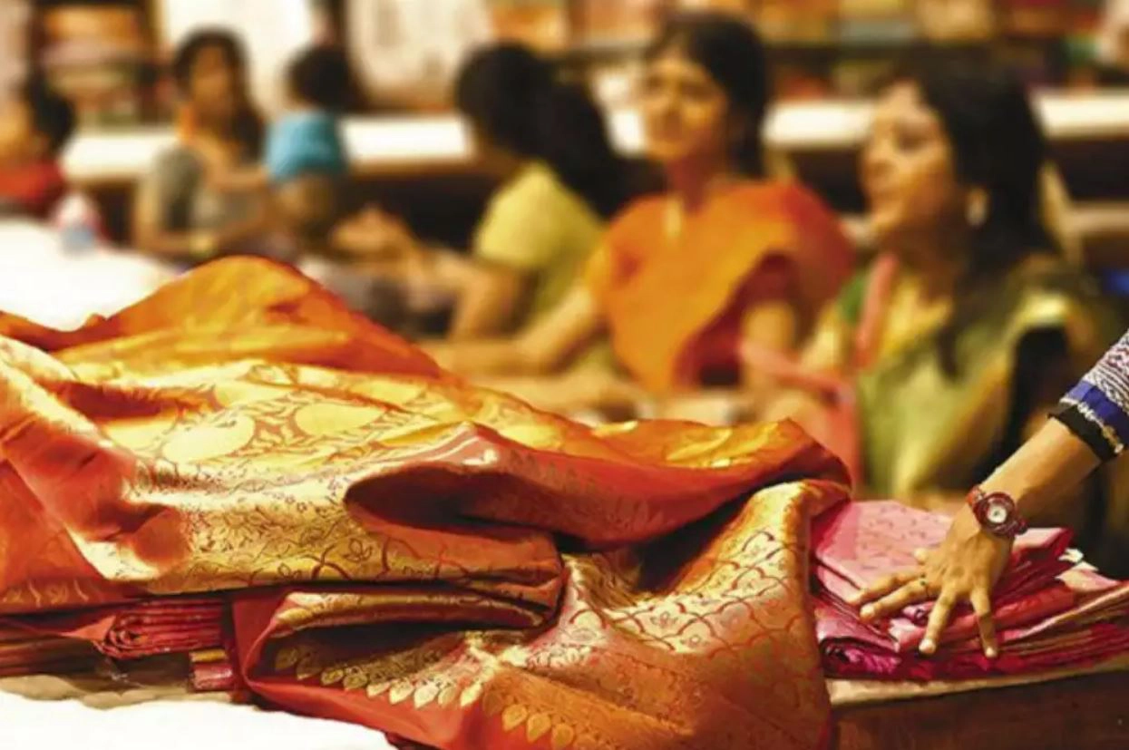 ผู้หญิงในทมิฬนาฑูเพิ่งได้สิทธิ์นั่งทำงาน