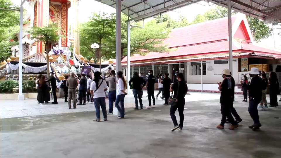 ศิลปินในวงการ มาร่วมไว้อาลัยส่งดวงวิญญาณ "ธันวา ราศีธนู" เป็นครั้งสุดท้าย