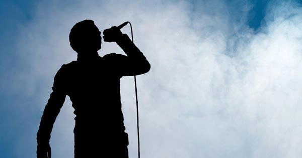 เม้าท์สนั่น!! เมียนักร้องดังขาเเดนซ์ เเอบเเซ่บกินคนสวน