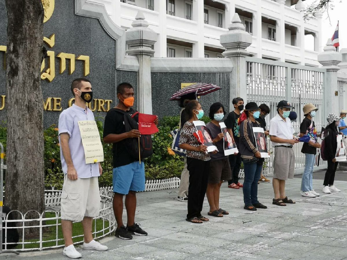 ศาลยกคำร้องขอปล่อยตัว 5 แกนนำม็อบ โดยให้เหตุผลไม่มีเหตุเปลี่ยนแปลง