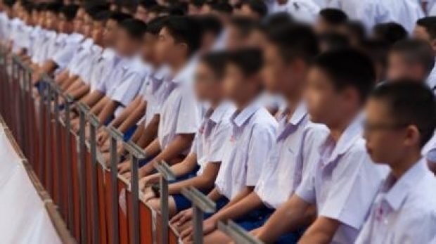 ฉีดวัคซีน "ไฟเซอร์" เข็มแรก ให้นักเรียนสังกัด กทม. กลุ่มเสี่ยงอายุ 12-18 ปี