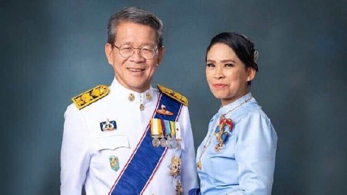 "ผู้ว่าปู" สั่งรับมือโควิด-19 และ PM 2.5 ก่อนไปประจำที่อ่างทอง