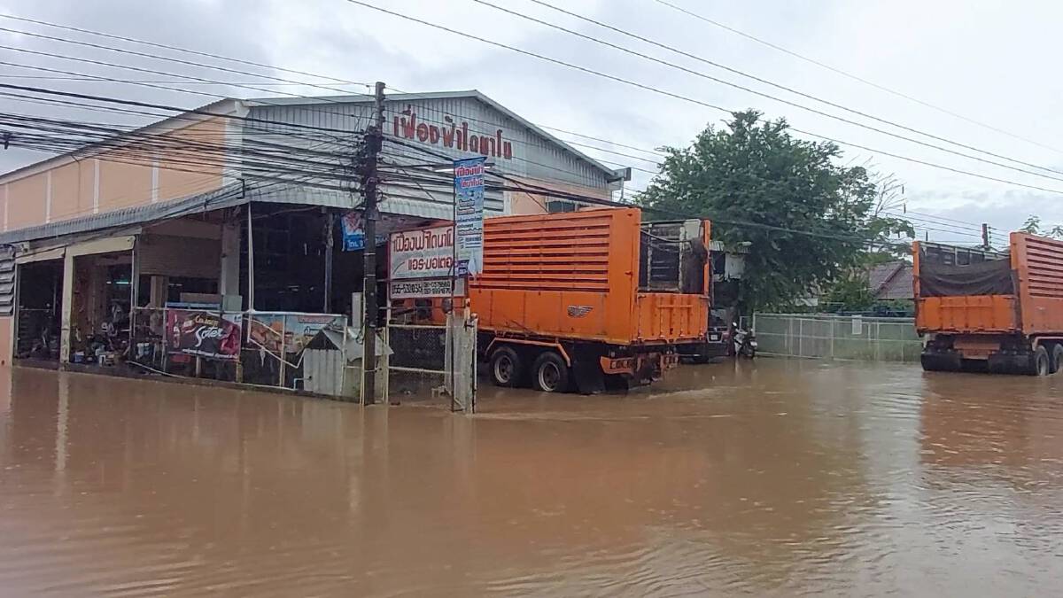 ฝนกระหน่ำ“แม่สอด”-เกิดน้ำท่วมหลายจุด