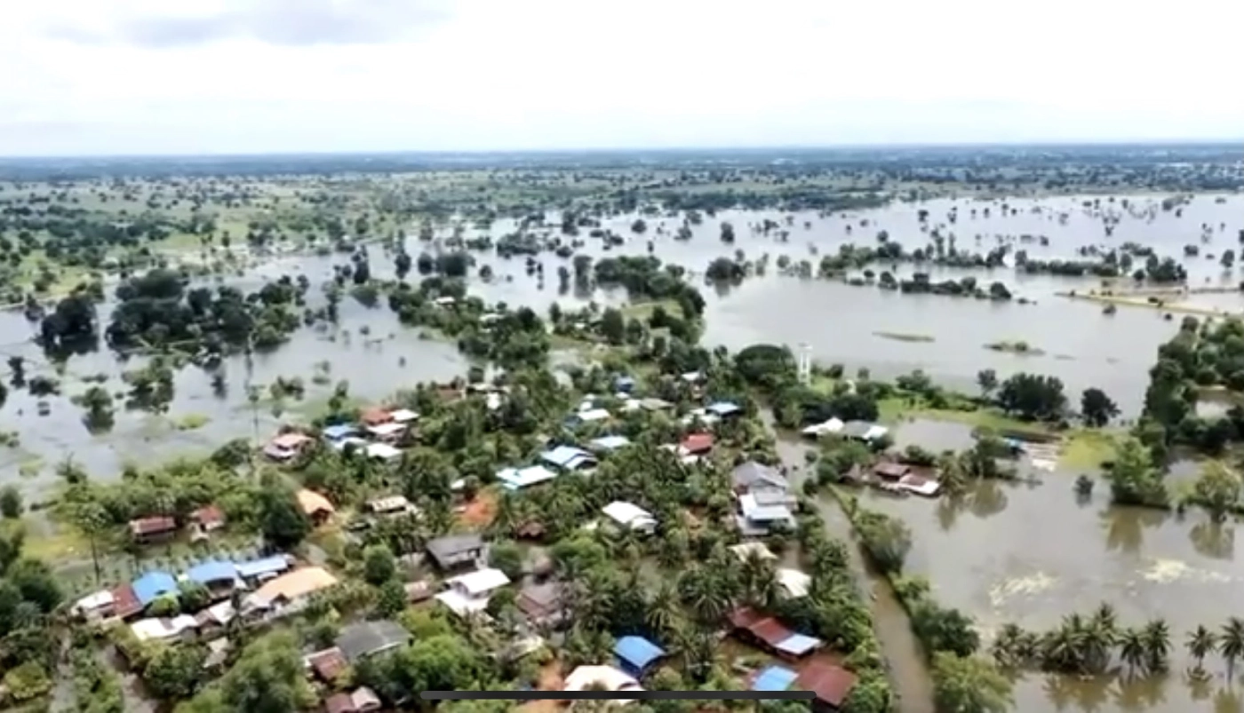 ด่านขุนทดท่วมหนักในรอบ 10 ปีผวาอิทธิพลพายุเตี้ยนหมู่ (คลิป)