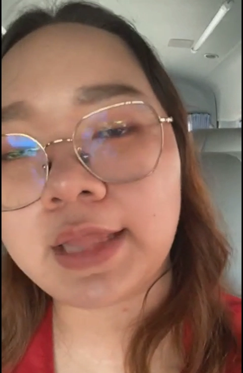 ด่วน "รุ้ง ปนัสยา" ถูกตำรวจ ปอท. จับกุม ม.116 ขณะเรียนออนไลน์