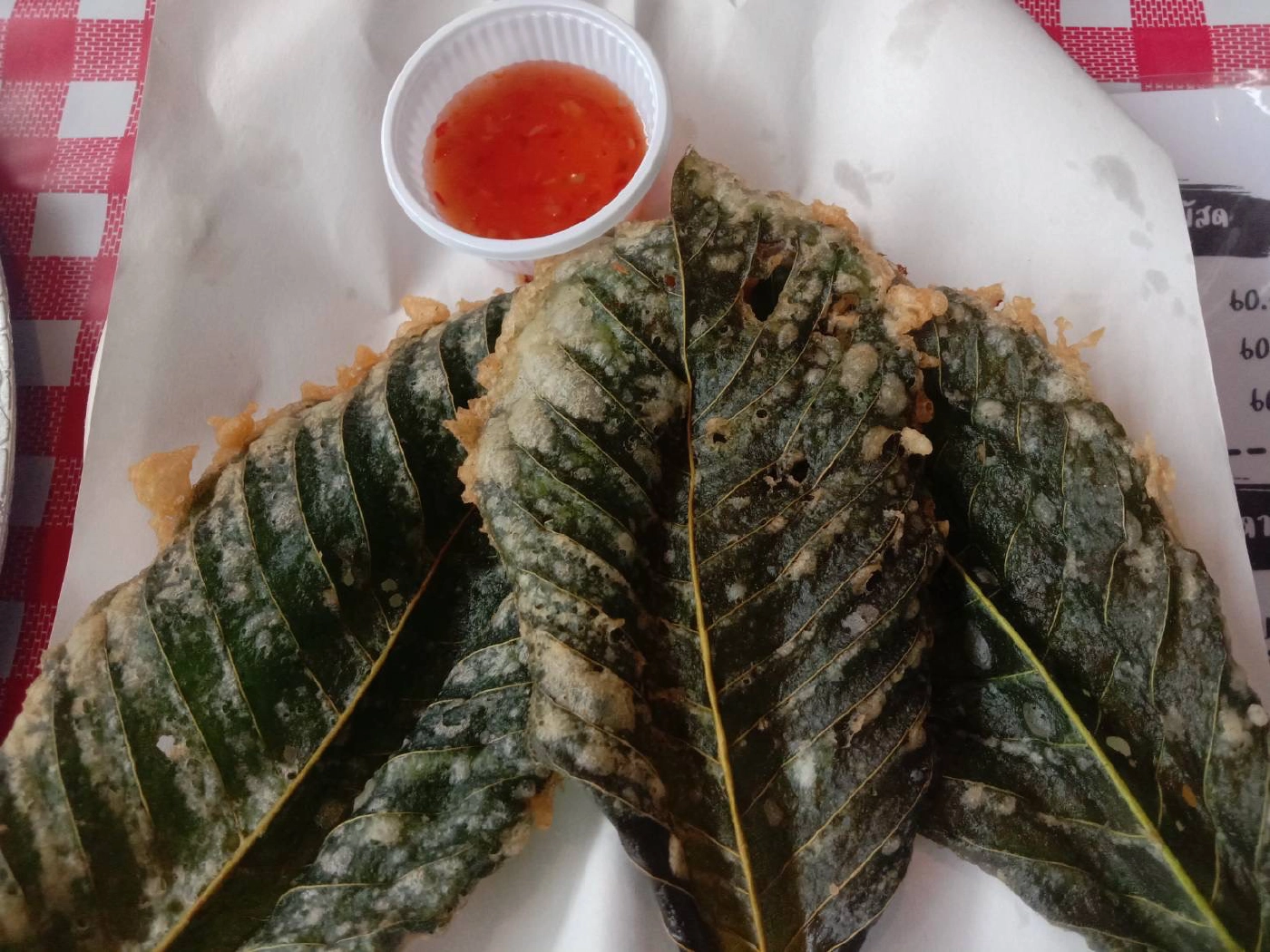 ร้านเหล้าปรับโฉมใหม่หันหันขาย "กระท่อมปั่น-ทอดกรอบ"