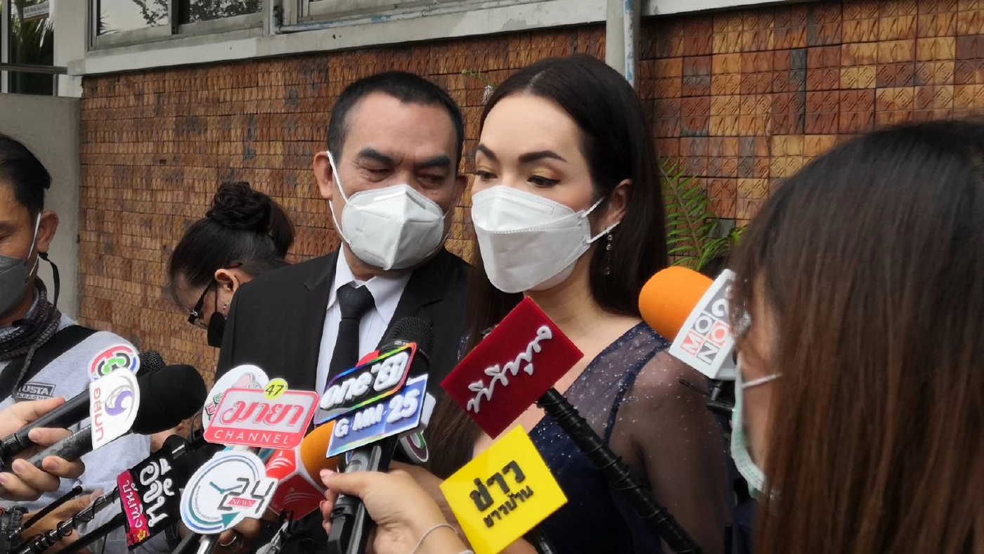 “อ๋อม สกาวใจ” ฟ้องหมิ่น 4 เกรียนคีย์บอร์ด ย้ำไม่ไกล่เกลี่ย