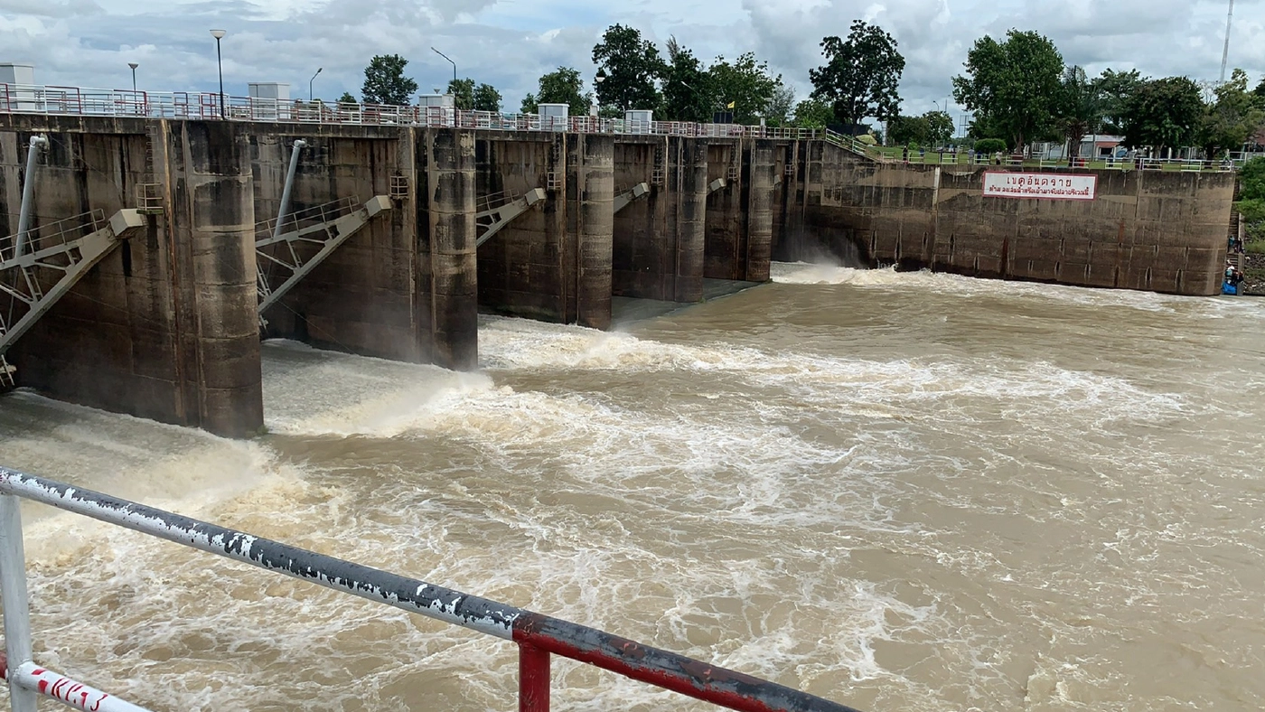 เปิดประตูระบายน้ำเขื่อนราษีไศล 5 บานรับปริมาณน้ำ