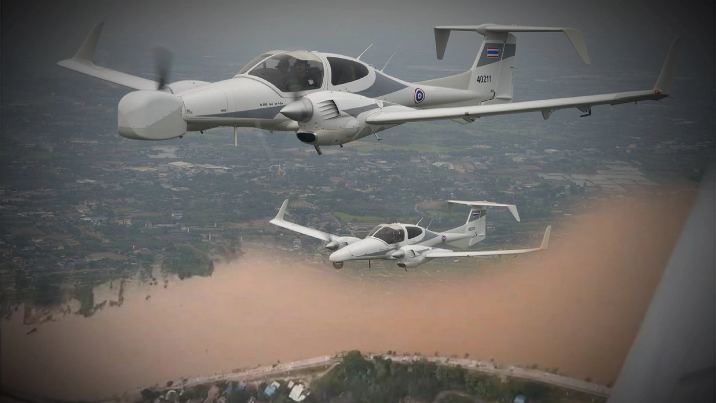 ทอ.ส่งเครื่องบิน DA-42 ติดตามสถานการณ์น้ำในพื้นที่นครสวรรค์-ชัยนาท