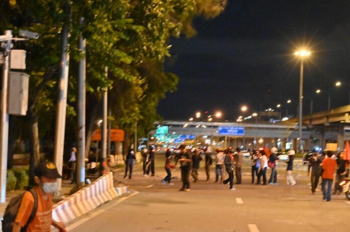 รองโฆษก ตร. ซัดม็อบแยกดินแดงเจตนาก่อความวุ่นวายในบ้านเมือง