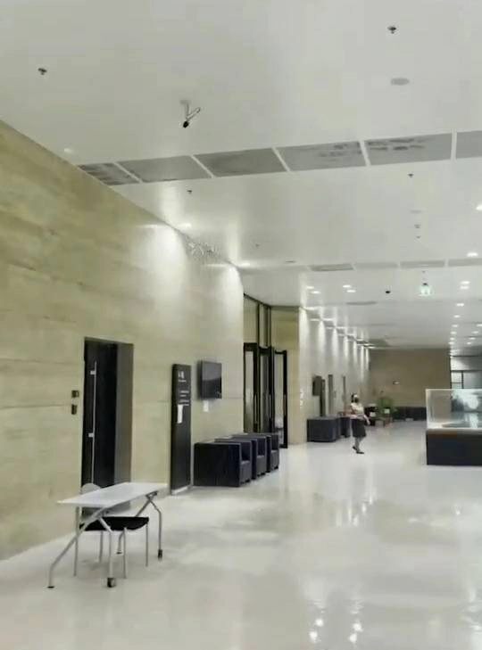 "วัชระ เพชรทอง" เตรียมร้อง "ปธ.ชวน" สอบสภาหมื่นล้านน้ำรั่วซ้ำซาก