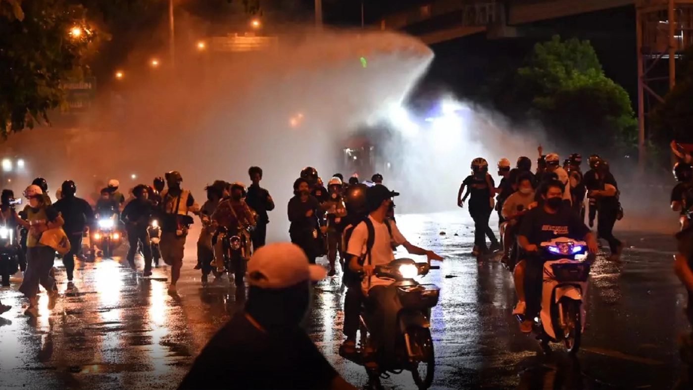 บช.น.แจง กมธ. ตำรวจฯ ชี้ม็อบดินแดงยกระดับเป็นจลาจลเหตุไร้แกนนำ