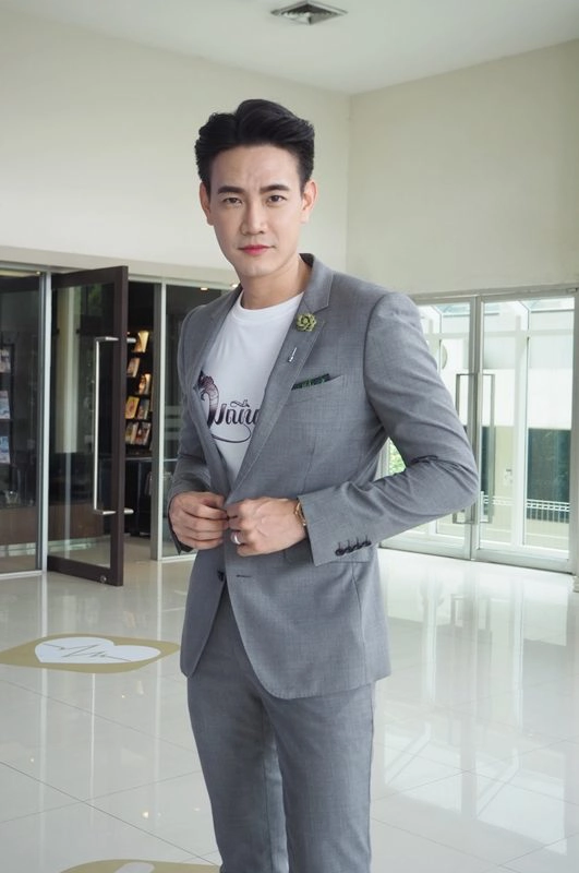 “ฟลุค จิระ”เดือดจัดภรรยาสาวโดนมิจฉาชีพอ้างชื่อปล่อยเงินกู้