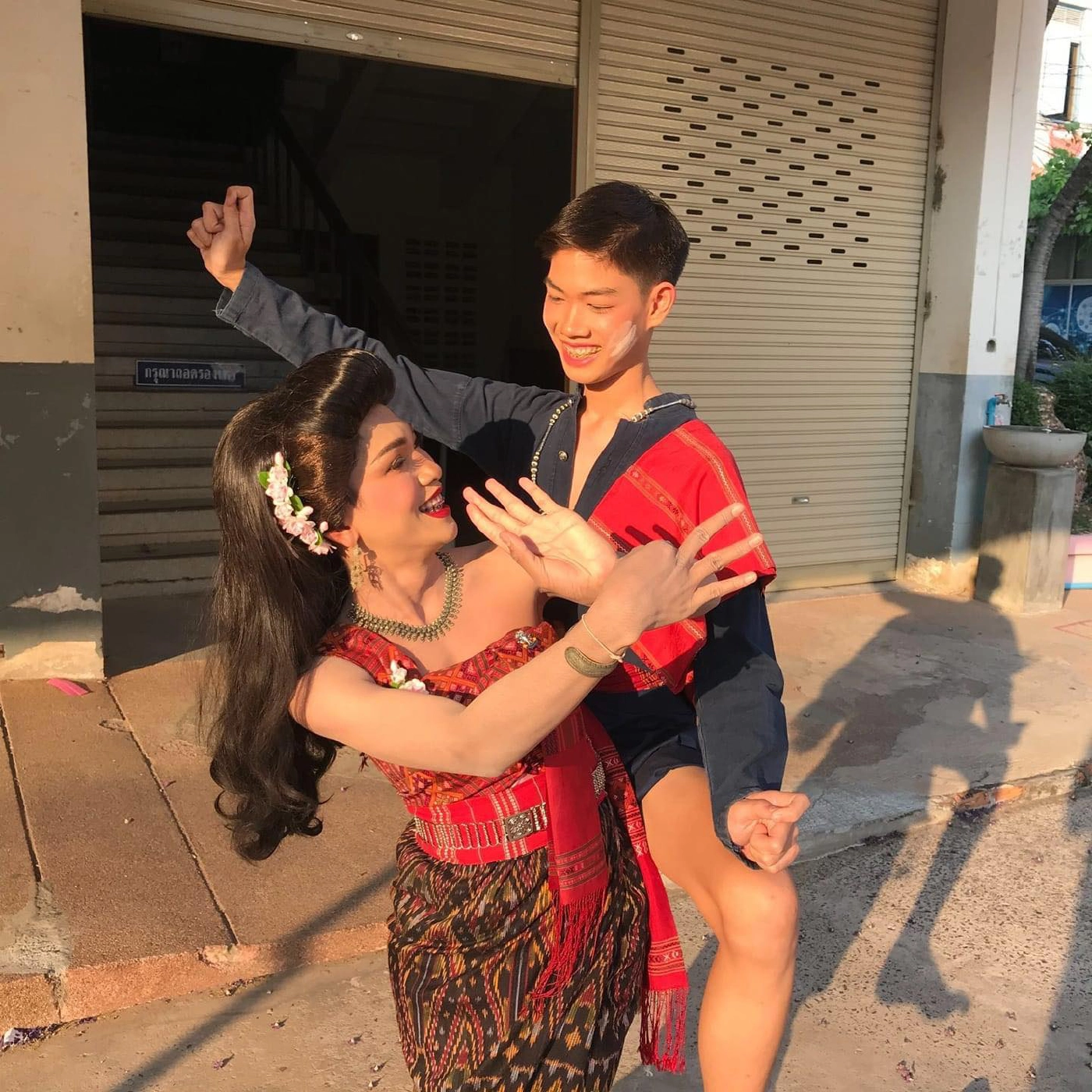 อาลัยดาวติ๊กต๊อก น้องเฟรมนักฟ้อนลำนาฏศิลป์กั๊บแก๊บ