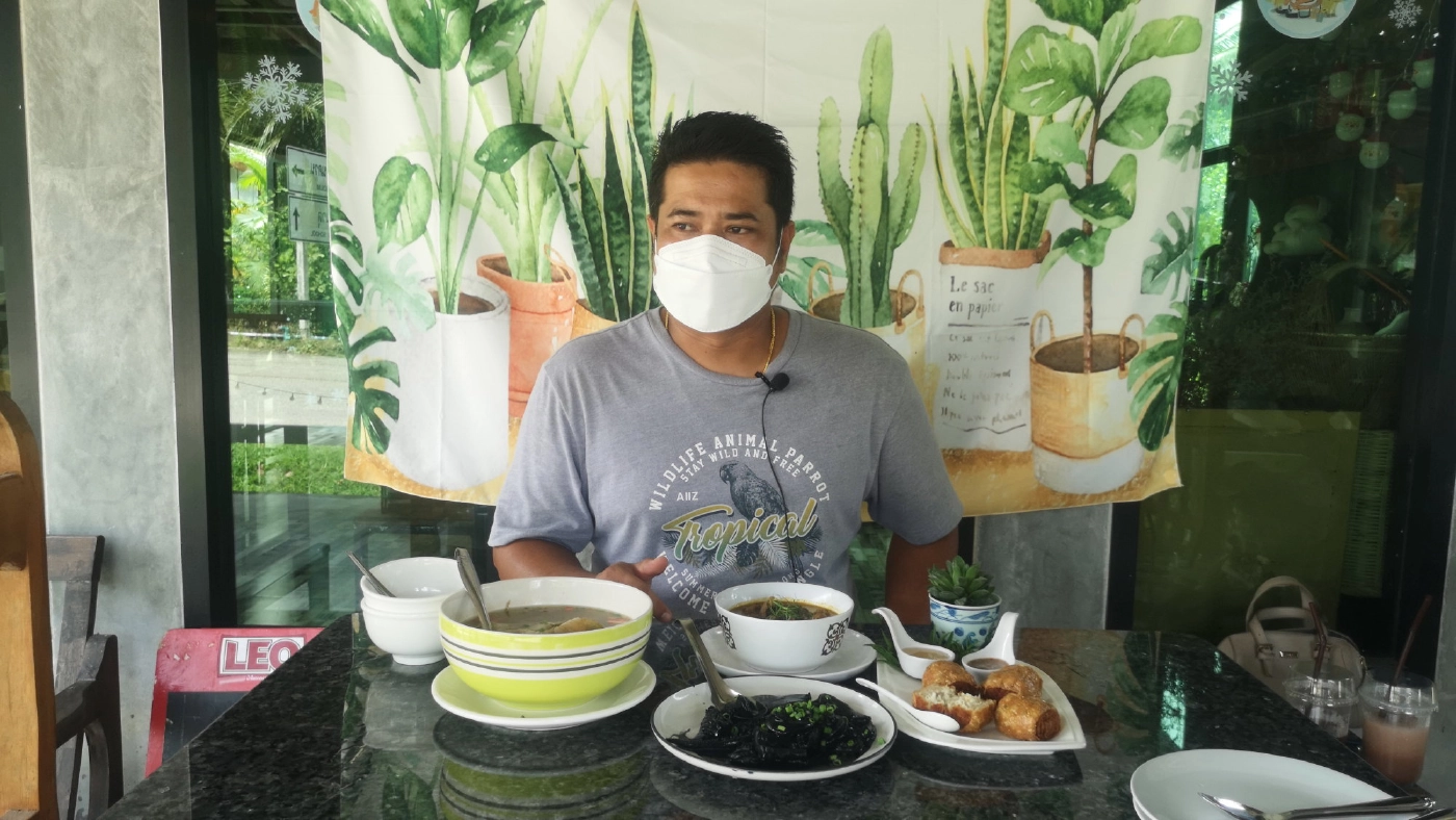 จำหน่ายอาหารแถมฟรีอาชาบำบัดทุกวันเสาร์