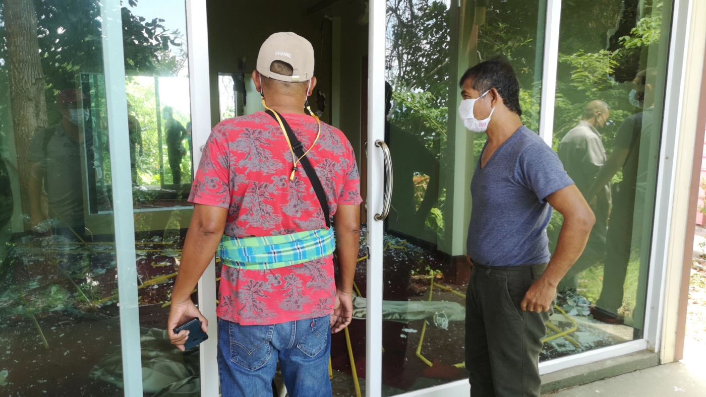 ตรวจสอบรีสอร์ทถูกทุบพังยับบนเกาะสุกร เสียหายกว่า 2 ล้าน