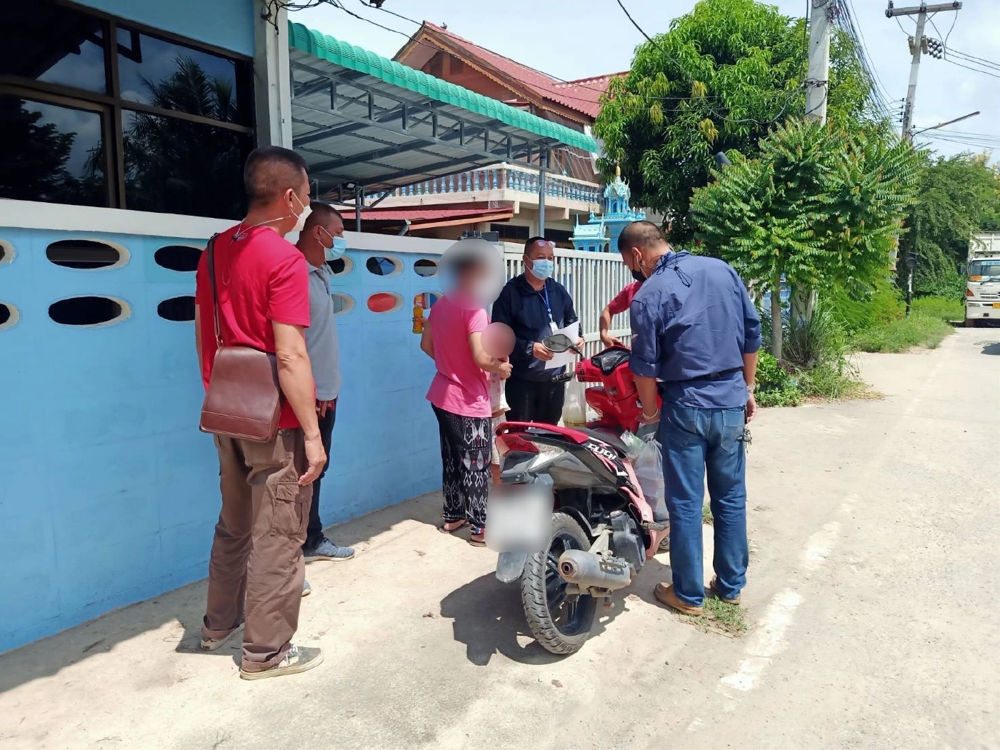 สาวแสบ โพสต์จ้างแพ๊คกิ๊ฟช็อป "โกงเงิน กินแรง"