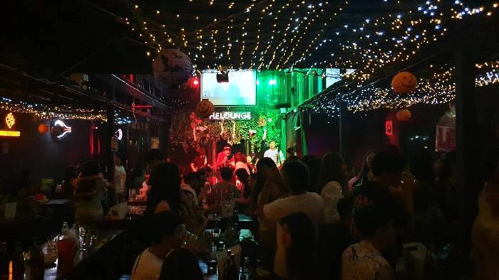 “ศบค.” จ่อถกไฟเขียวเปิด "โรงหนัง-สถานบันเทิง" 27 ก.ย. นี้