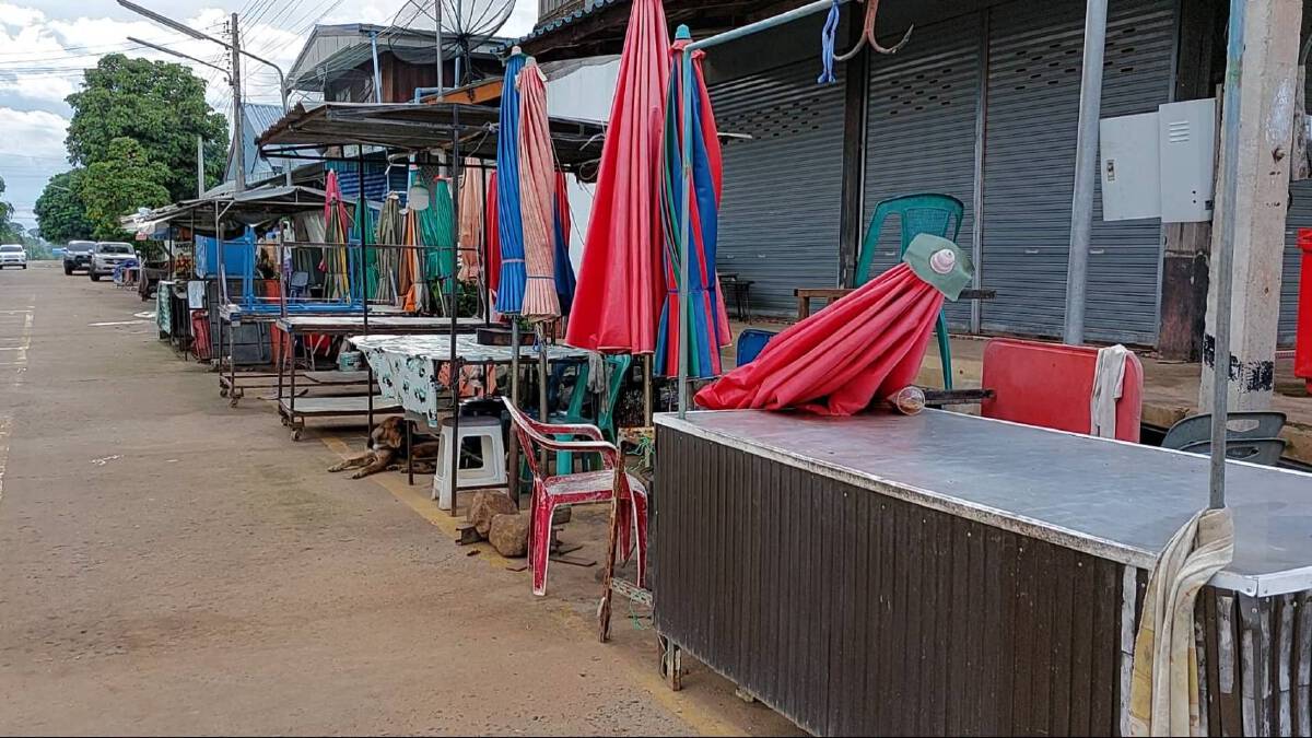 ปิดตลาดโนนสมบูรณ์หลังแม่ค้าติดเชื้อจากคลัสเตอร์งานศพ