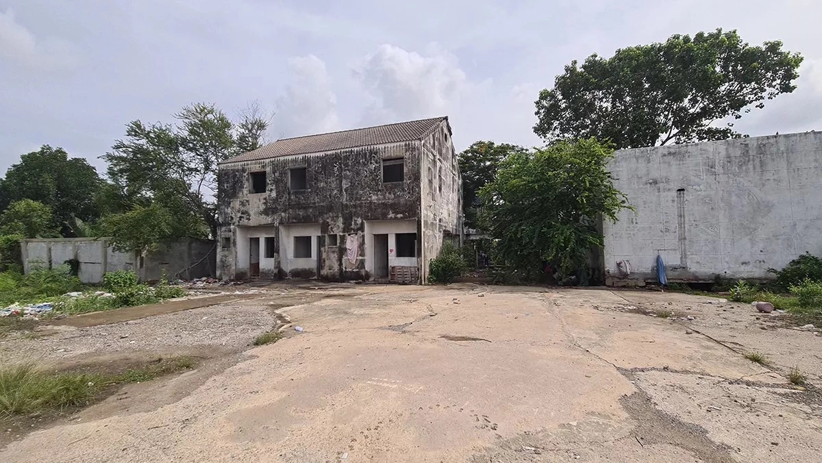 ผู้หญิงในบ้านร้าง กับ เหตุการณ์วิปริตในสังคม